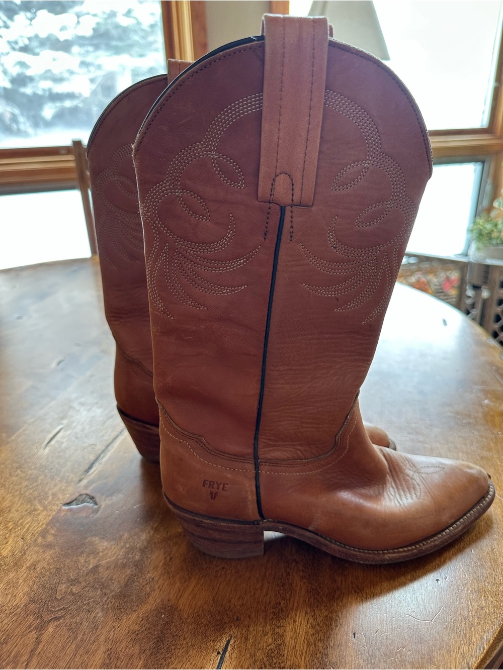 Frye Tan Leather Western Pull-On Boots